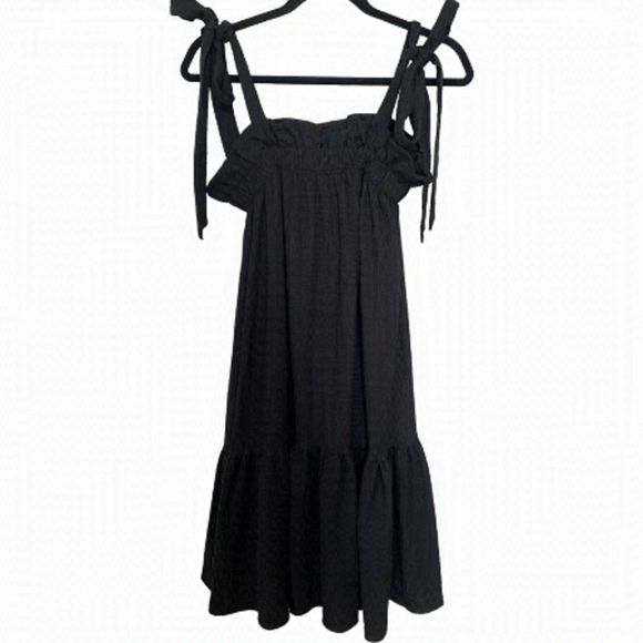 H&M Dresses & Skirts - H&M black camisole sundress size M